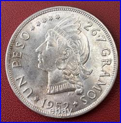 1952 Republica Dominicana UN Peso 25 Gramos SILVER World Coin, XF Condition