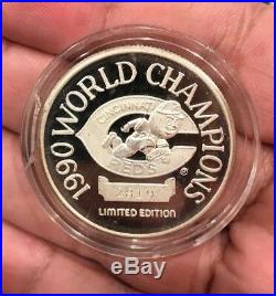 1990 World Series REDS 1 oz. 999 Silver Art Coin Limited Edition Serial #2819