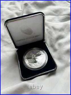 2020 END OF WORLD WAR II 75th ANNIVERSARY AMERICAN EAGLE SILVER MEDAL