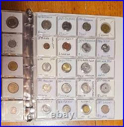 Album De 200 Monedas Del mundo. 200 World Coins