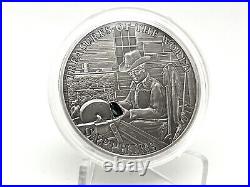 Palau 2010 5$ Treasures of the World SAPPHIRE Silver Coin