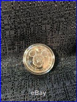 Walt Disney World Mickey Mouse Ceasar Rufo Silver Classic Coin Medallion