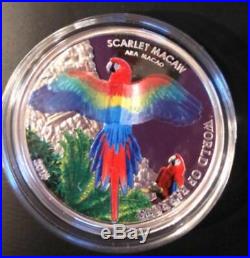 World of Parrots Scarlet Macaw fine 99.9% coloured silver 3D coin